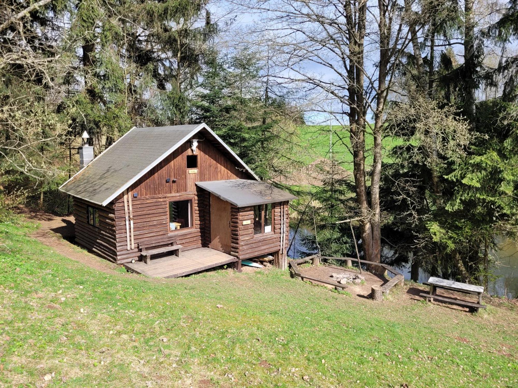 Srub Na Svahu Sjezdovky V Radvanicich Villa Radvanice  Exteriör bild